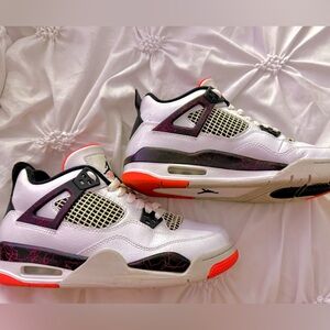 Air Jordan worn once- 4 infrared retro  Sneakers - White, Black, bright crimson